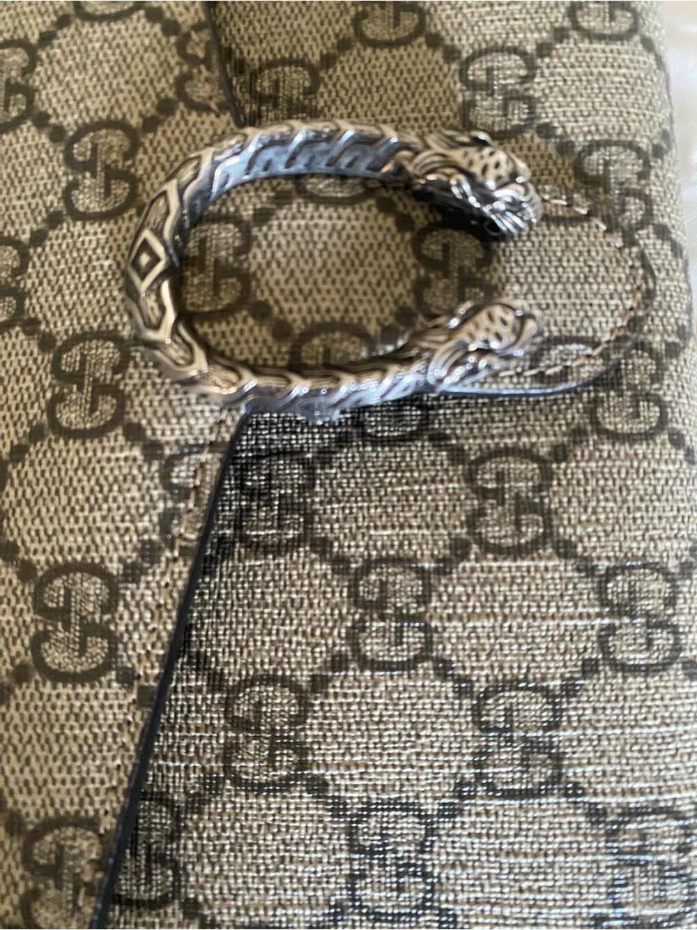Gucci Beige Brown GG Supreme Canvas Wallet with Silver-Tone Tiger Head - Picture 2 of 11